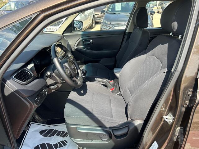 KIA CARENS CONCEPT 1.7 VGT CRDI SPANISH LHD IN SPAIN ONLY 65000 MILES SUPER 2019